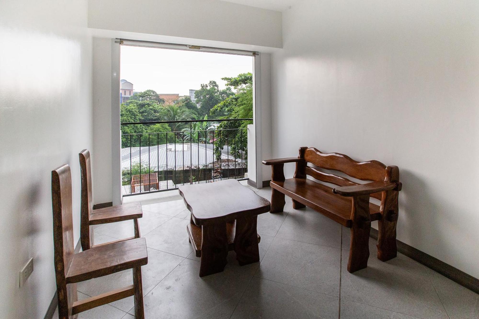 Casa Lily Hotel Quezon City Exterior photo